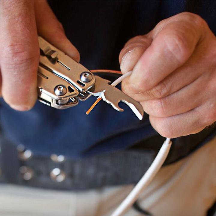 Actual product image Leatherman wingman (14 Functions)