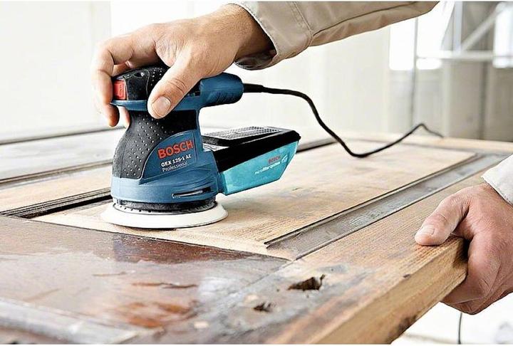 Immagine prodotto Bosch Professional Levigatrice rotorbitale GEX 125-1 AE, con 3 fogli abrasivi C470, in valigetta (Levigatrici rotorbitali, 250 W)