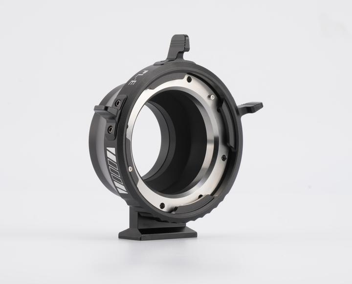 Actual product image Viltrox PL E adapter