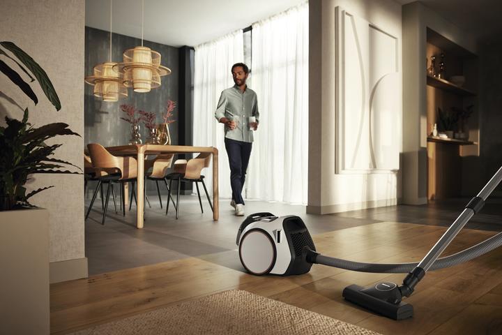 Actual product image Miele Boost CX1 125 Edition