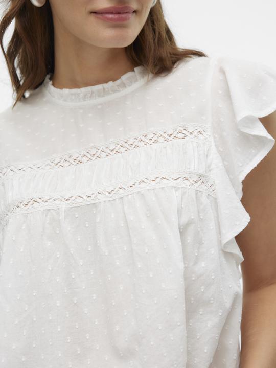 Actual product image Vero Moda Vmtrine Sl Lace Top Wvn Ga Noos (M)