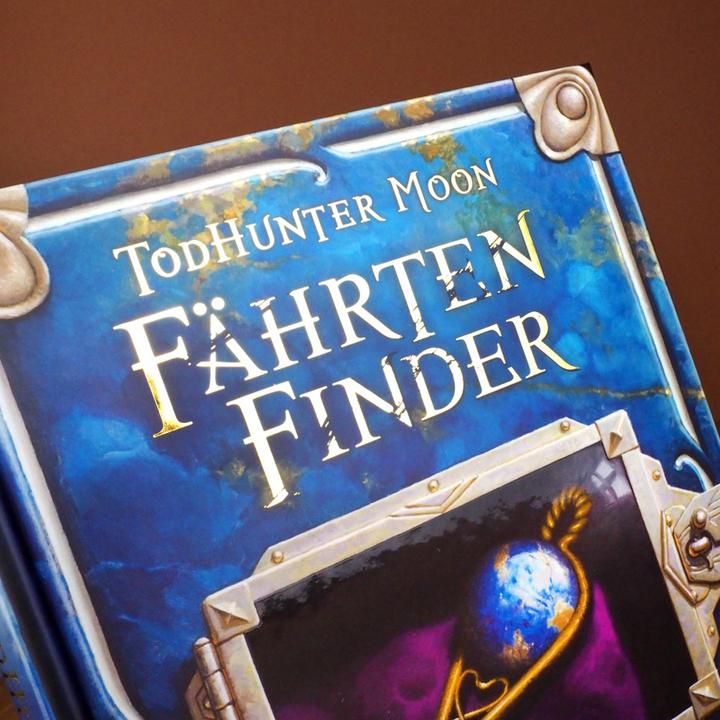 Immagine prodotto DeathHunter Moon 01. tracker (Tedesco, Angie saga, 2017)