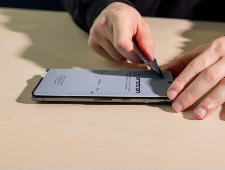 Produktbild Quad Lock Glass Screen Protector - Google Pixel 9 / 9 Pro (1 Stück, Realme 9 Pro+, Google Pixel 9)