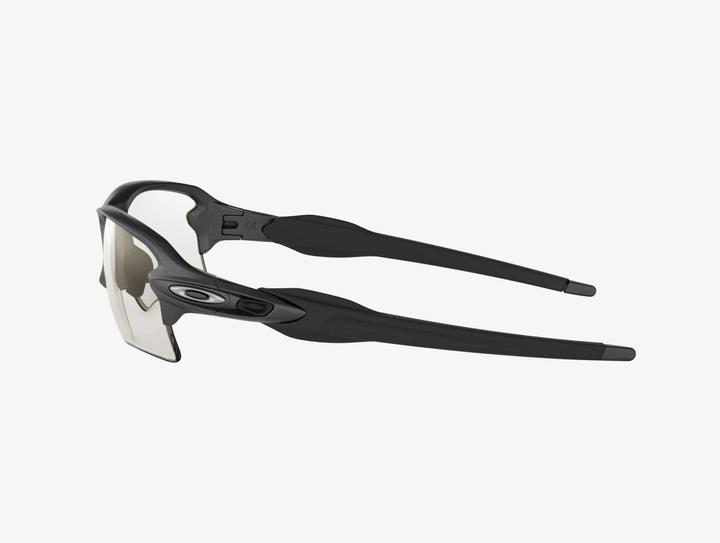 Actual product image Oakley OO918816 Flak 20 XL Photochromic (Steel, Transparent)