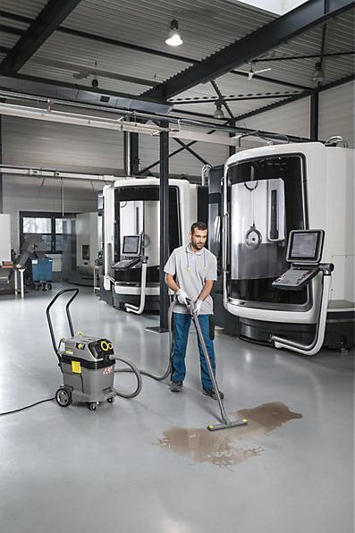 Actual product image Kärcher Professional NT40/1 Tact Te L (Wet dry vacuum cleaner)