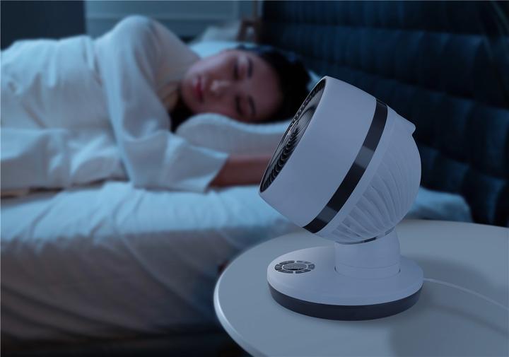 Actual product image Goobay 9 inch 3D floor fan with remote control and timer (67 dB)