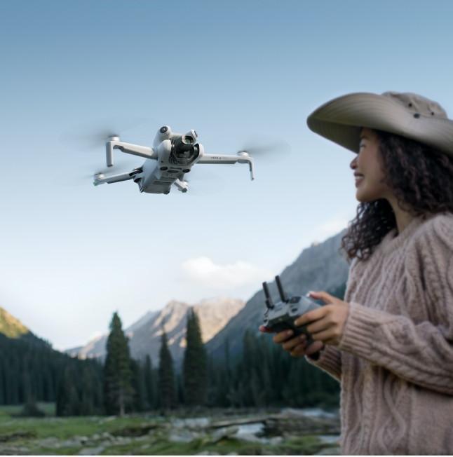Productafbeelding DJI Mini 4 Pro Vlieg Meer Combo (34 min, 249 g, 48 Mpx)