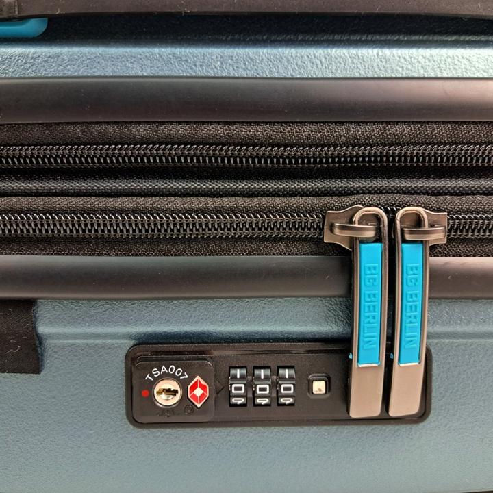 Actual product image BG Berlin Pivot Luggage - Hartschalenkoffer (40 l)