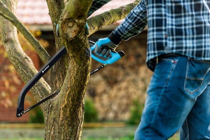 Image du produit Cellfast Scie à archet Ergo 610 mm pour la coupe de bois frais et sec, acier carbone de haute qualité