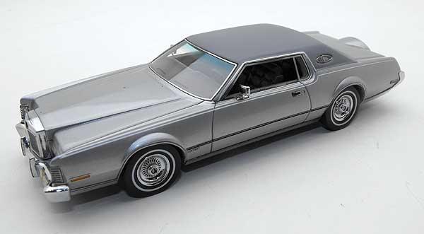 Produktbild Neo Lincoln Continental Mark IV