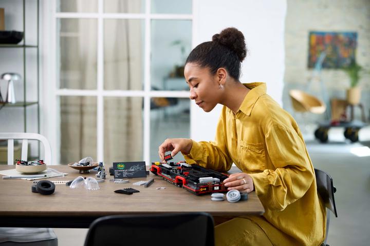 Image du produit LEGO Batmobile (76328, LEGO DC, LEGO difficiles à trouver)