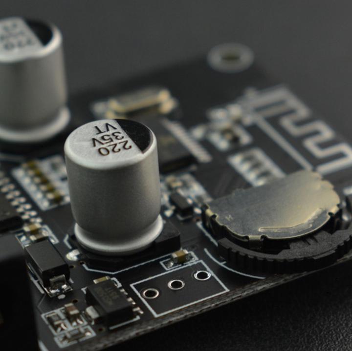 Actual product image DFRobot Digital Bluetooth amplifier 2x20W