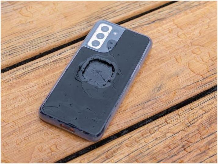 Actual product image Quad Lock Poncho (Samsung Galaxy S21+ 5G)