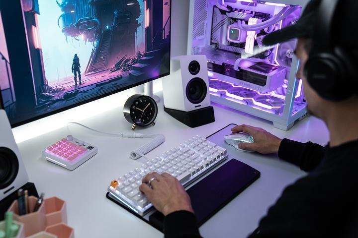Actual product image Glorious Model I 2 Wireless (Wireless)