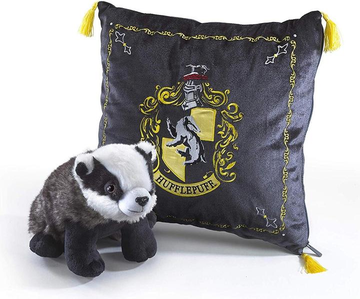Produktbild Noble Collection Harry Potter: Hufflepuff mit Dachs (34 cm)