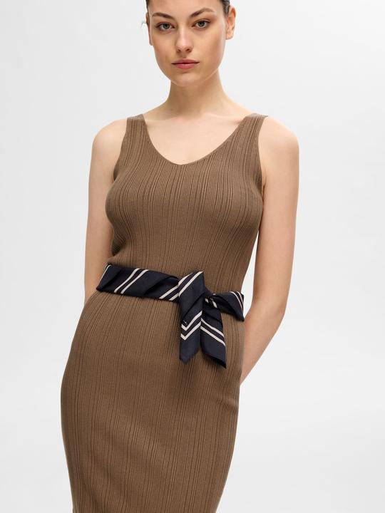 Produktbild Selected Femme Gestricktes Midikleid (L)