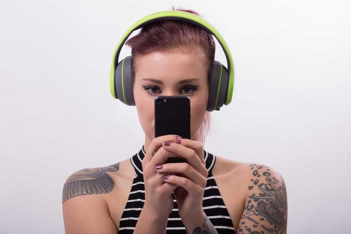 Actual product image ready2music Rival (15 h, Wireless)