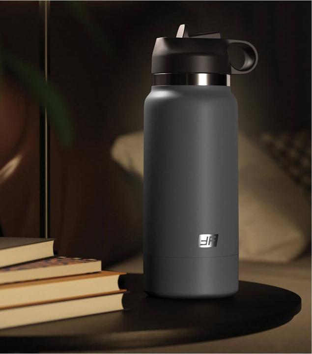 Actual product image Pipedream Fuck Flask Secret Delight