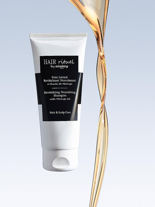 Immagine prodotto Sisley Soin Lavant Revitalisant Nourrissant (200 ml, Shampoo liquido)