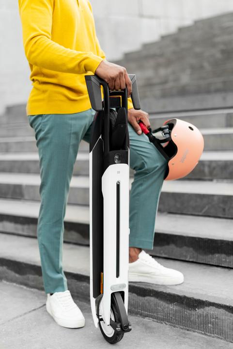 Immagine prodotto Segway-Ninebot KickScooter Air T15E (20 km/h, 12 km, 250 W)