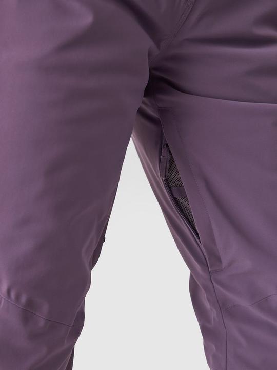 Actual product image 4F Insulated Ski Pants (M)