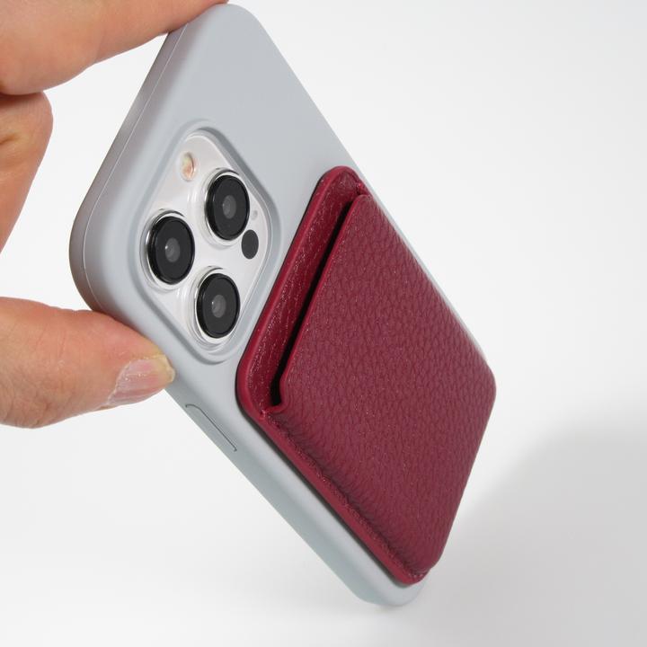 Actual product image PhoneLook MagSafe magnetic card holder made of vegan leather with strong magnets
