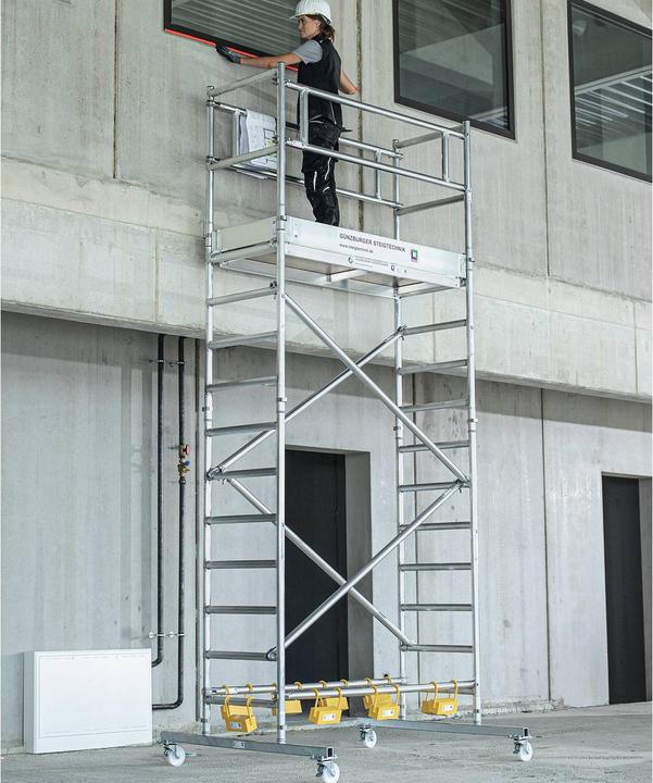 Actual product image Munk ML Standard Rolling Scaffold 0.75 x 1.80 m Platform Height 2.20 m (Scaffolding, 190.50 cm)