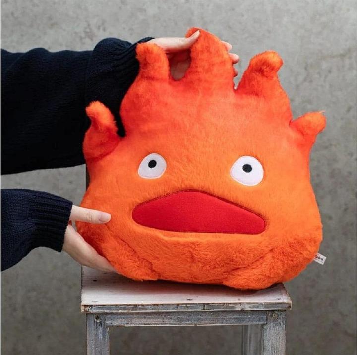 Actual product image Sun Arrow Das wandelnde Schloss - Calcifer (31 cm)