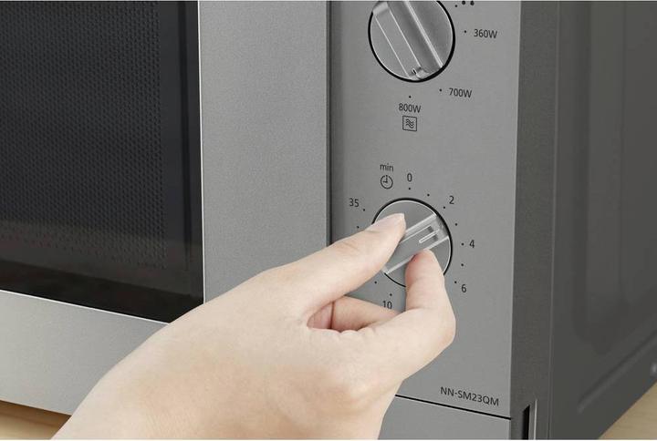 Image du produit Panasonic NN-SM23QMEPG Mikrowelle Silber 800 W Grillfunktion