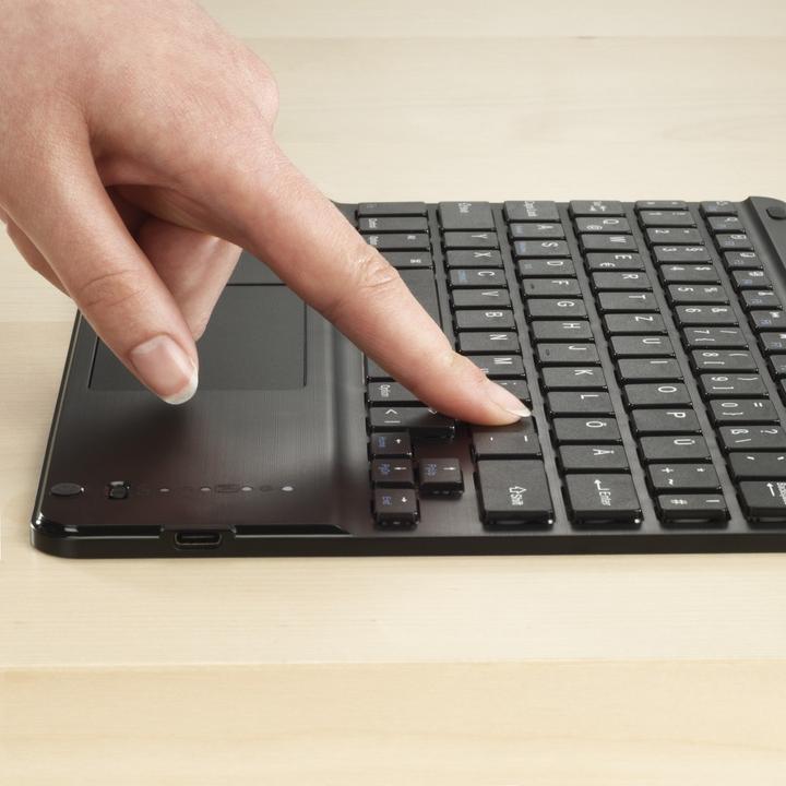 Produktbild Hama Premium Case with Keyboard (iPad 2022 (10. Gen))