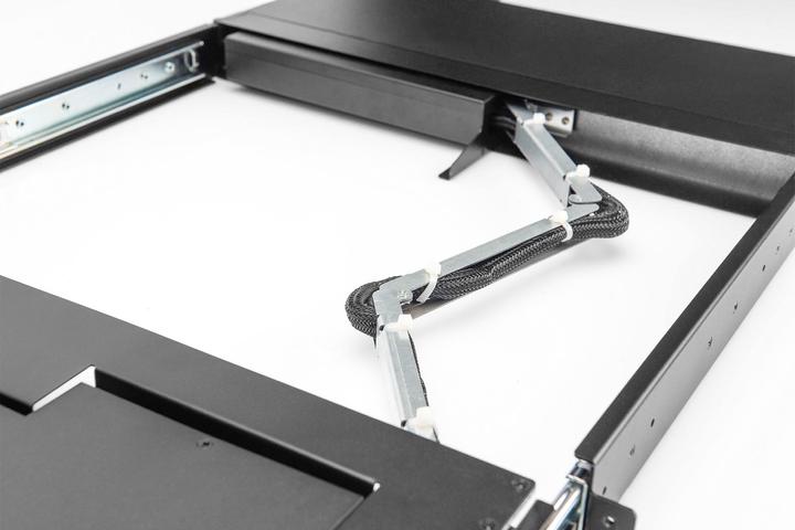 Image du produit Digitus Console modulaire HD LCD TFT, clavier TR avec 1 port KVM, clavier TR, RAL 9005 noir