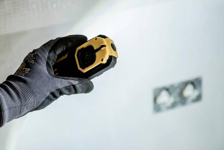 Actual product image Brennenstuhl Battery hand lamp (200 lm)