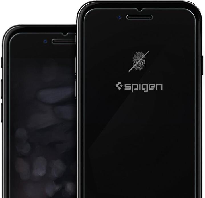 Actual product image Spigen Glass Slim (1 Piece)