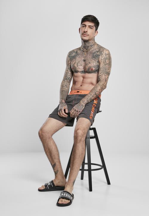 Produktbild Urban Classics UC Logo Swim Shorts (S)