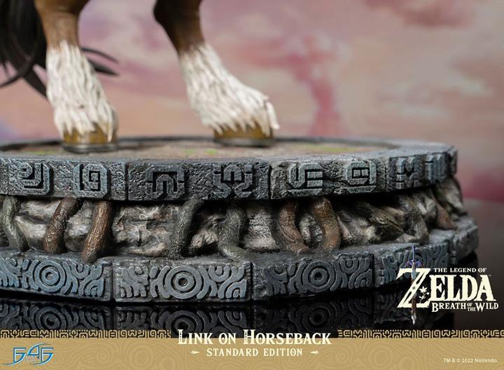 Produktbild First 4 Figures Breath of the Wild- Link on Horseback