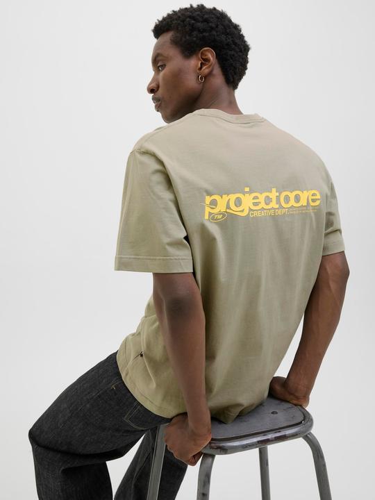 Actual product image Jack & Jones Rückenprint Rundhalsausschnitt T-shirt T-shirt (L)