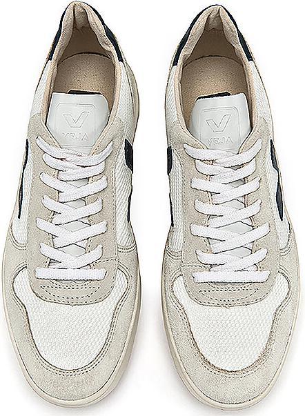 Actual product image Veja V-10 (44)