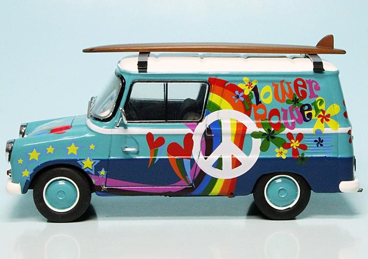 Actual product image Premium ClassiX Volkswagen Type 147 Fridolin with surfboards