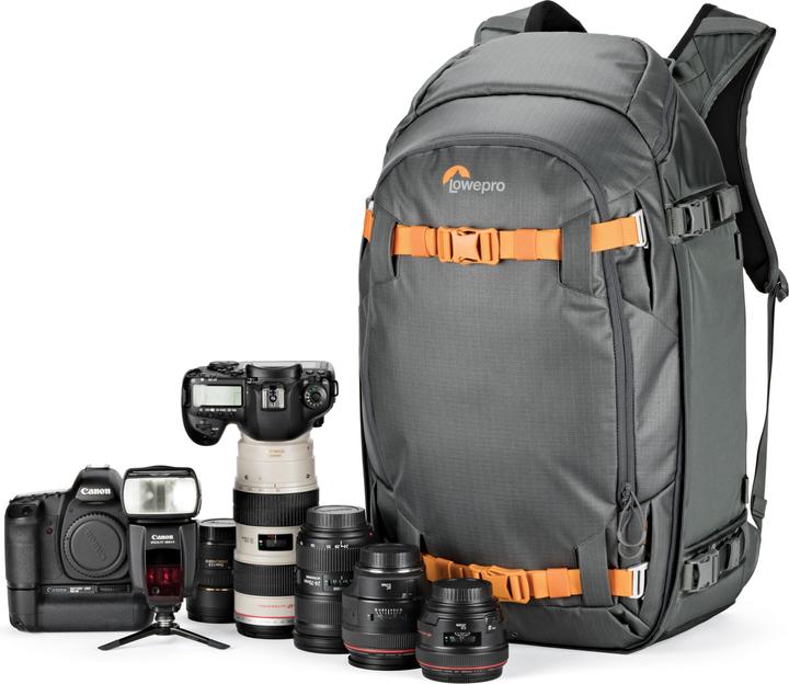 Actual product image Lowepro Whistler BP 450 AW II (GRL) (Camera shoulder bag, 36 l)