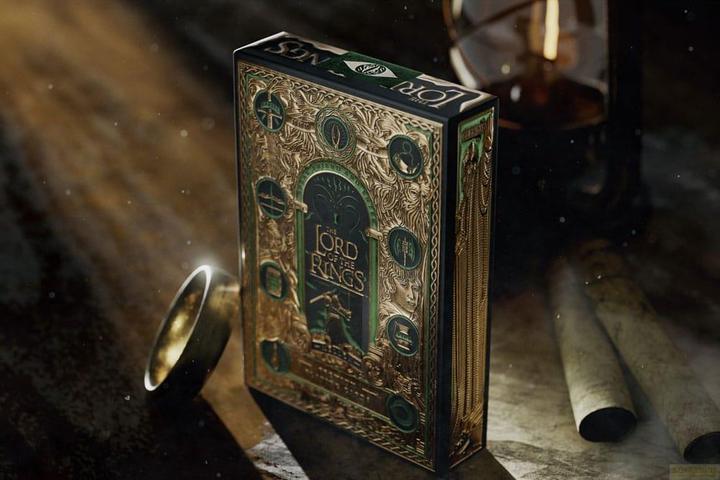 Actual product image Bicycle Lord of the Rings (English)