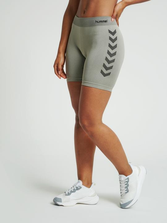 Actual product image hummel First Seamless Training Short Tights Women (XXL)