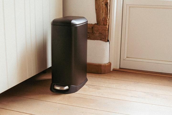 Image du produit Wenko Treteimer Design Easy-Close (12 l)