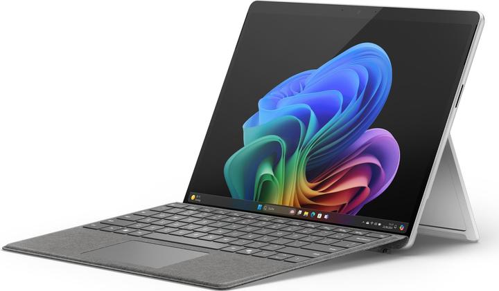 Produktbild Microsoft Surface Pro – Copilot+ PC (mit Netzteil) – 11. Edition (13", Snapdragon X Elite X1E-80-100, 16 GB, 512 GB, Ohne Tastaturlayout)