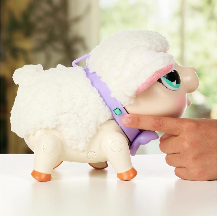 Actual product image Moose Little Live Pets Snowie