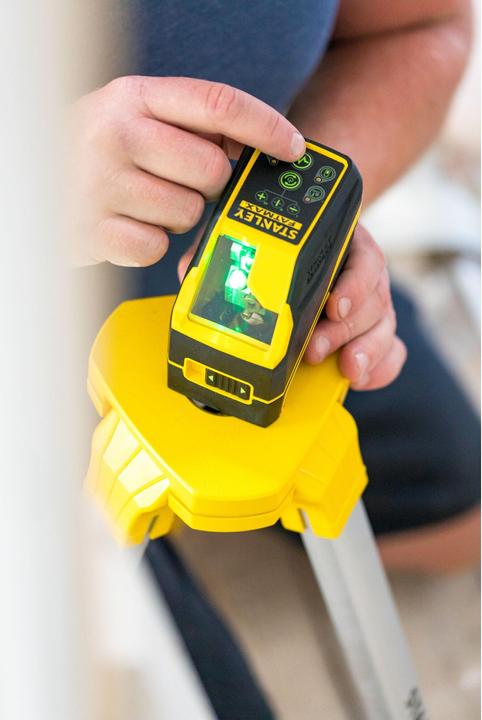 Actual product image Stanley FatMax FCLG cross line laser