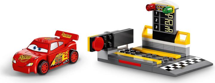 Produktbild LEGO Lightning McQueens (10730)