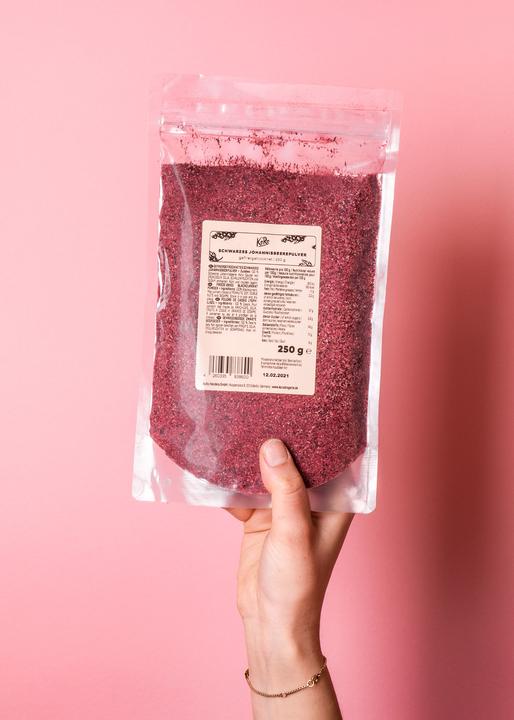 Produktbild KoRo Gefriergetrocknetes schwarzes Johannisbeerpulver (250 g)