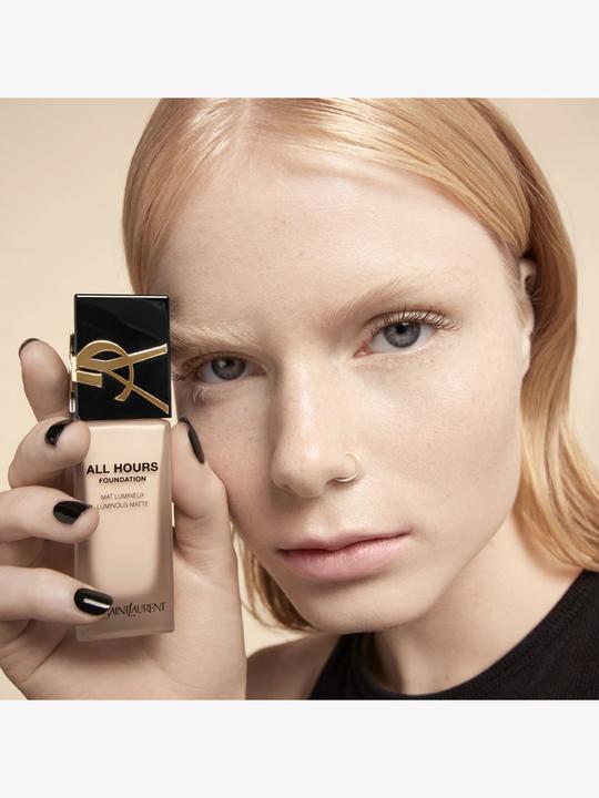 Produktbild Yves Saint Laurent All Hours Foundation Light Cool 1 Fl 25 ml (Nr. 01 - Light Cool)