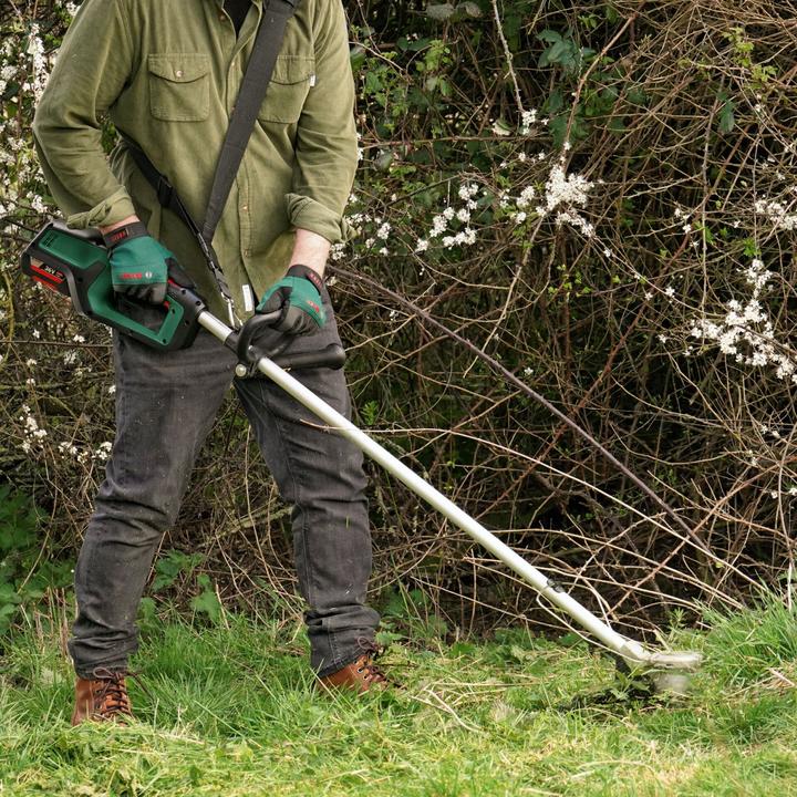 Actual product image Bosch Home & Garden AdvancedBrushCut 36V-23-750 Set (Trim line)