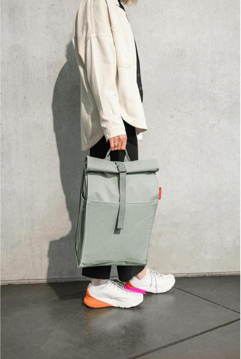 Actual product image reisenthel Rucksack urban rolltop Kunststoff grün 16,0 l (16 l)